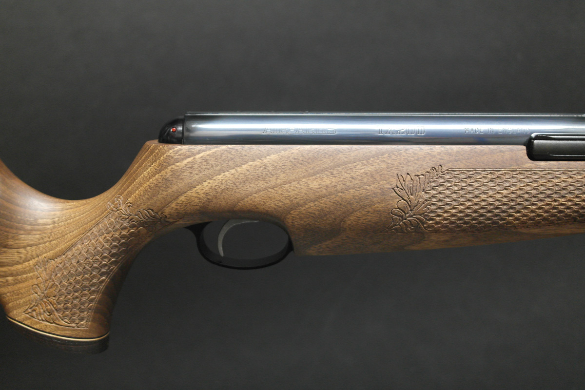 .177 Air Arms TX 200 Hunter Carbine Walnut (250531/008)